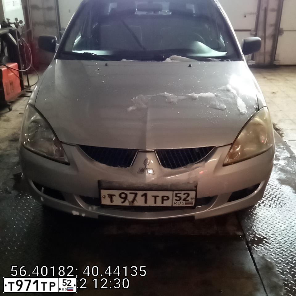 Фото автомобиля MITSUBISHI LANCER, 2004 — госномер А529ЕХ193. Цвет: СЕРЕБРИСТЫЙ