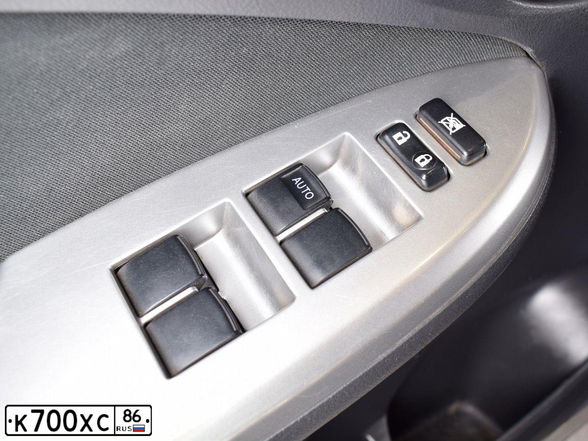Фото автомобиля TOYOTA COROLLA, 2012 — госномер К700ХС86. Цвет: СЕРЫЙ