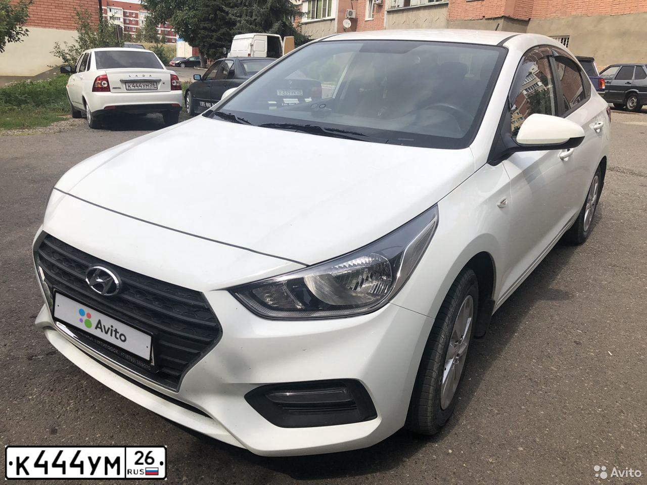 Фото автомобиля LADA 2170 PRIORA, 2016 — госномер К444УМ26. Цвет: БЕЛЫЙ