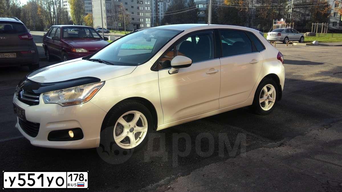 Фото автомобиля RENAULT SYMBOL, 2006 — госномер В461ЕМ147. Цвет: Красный