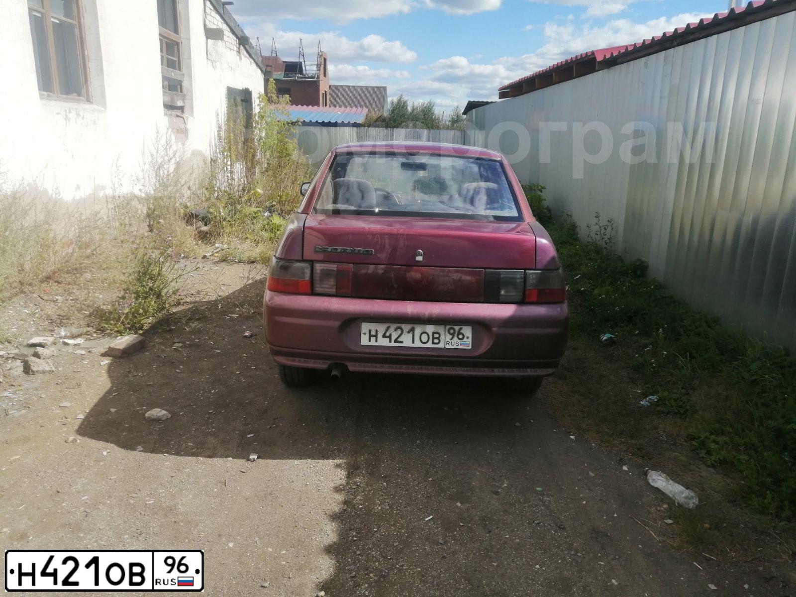 Фото автомобиля LADA 2110, 2000 — госномер Н421ОВ96. Цвет: ТЕМНО-КРАСНЫЙ