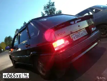 Фото автомобиля LADA 2114 SAMARA, 2007 — госномер К065ХЕ96. Цвет: ЧЕРНЫЙ