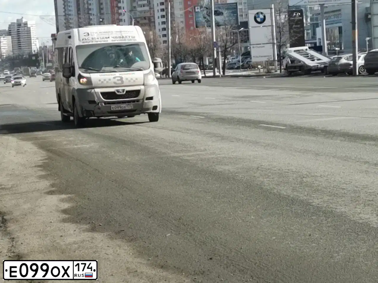 Фото автомобиля PEUGEOT BOXER, 2012 — госномер Е099ОХ174. Цвет: СЕРЫЙ