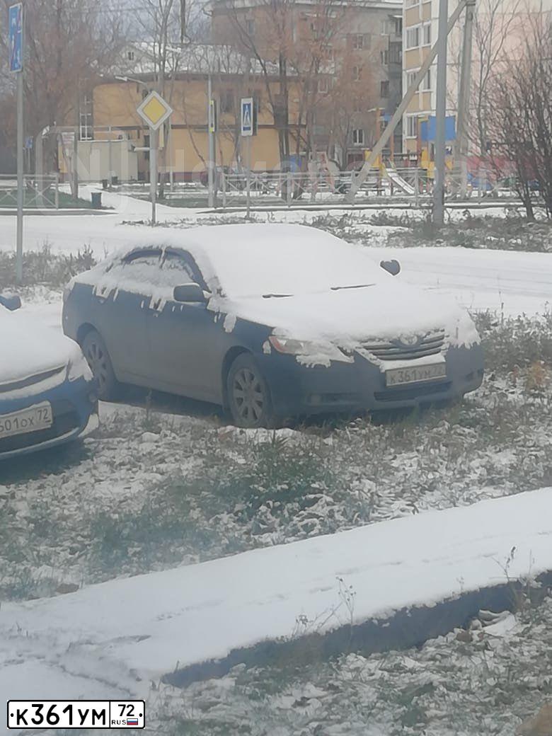 Фото автомобиля TOYOTA CAMRY, 2008 — госномер К361УМ72. Цвет: ЧЕРНЫЙ