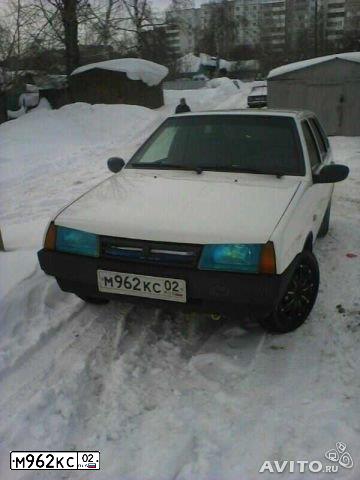 Фото автомобиля VAZ 2109 SAMARA, 1996 — госномер О845РУ02. Цвет: БЕЛЫЙ
