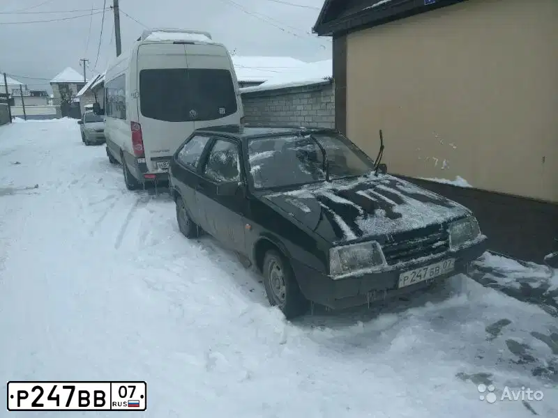 Фото автомобиля LADA 2108 SAMARA, 1995 — госномер Р247ВВ07. Цвет: СЕРО-СИНЕ-ЗЕЛЕНЫЙ