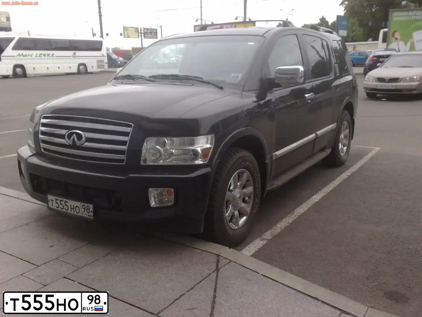 Фото автомобиля VOLKSWAGEN TIGUAN, 2012 — госномер Т555НО98. Цвет: СЕРЕБРИСТО-ЖЕЛТЫЙ
