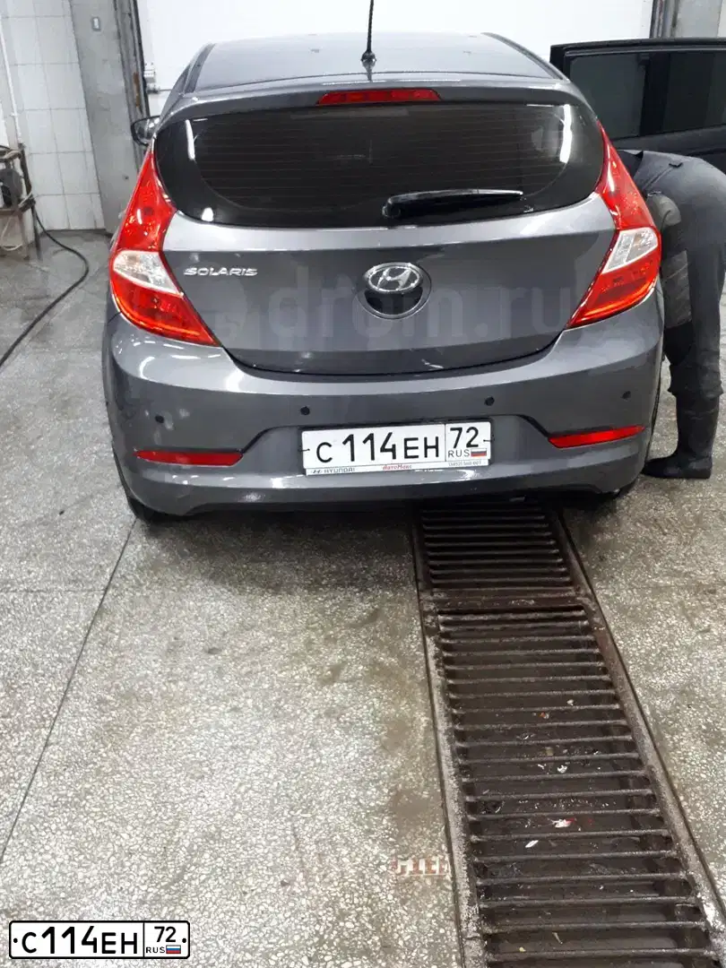 Фото автомобиля HYUNDAI SOLARIS, 2016. Цвет: ТЕМНО-СЕРЫЙ
