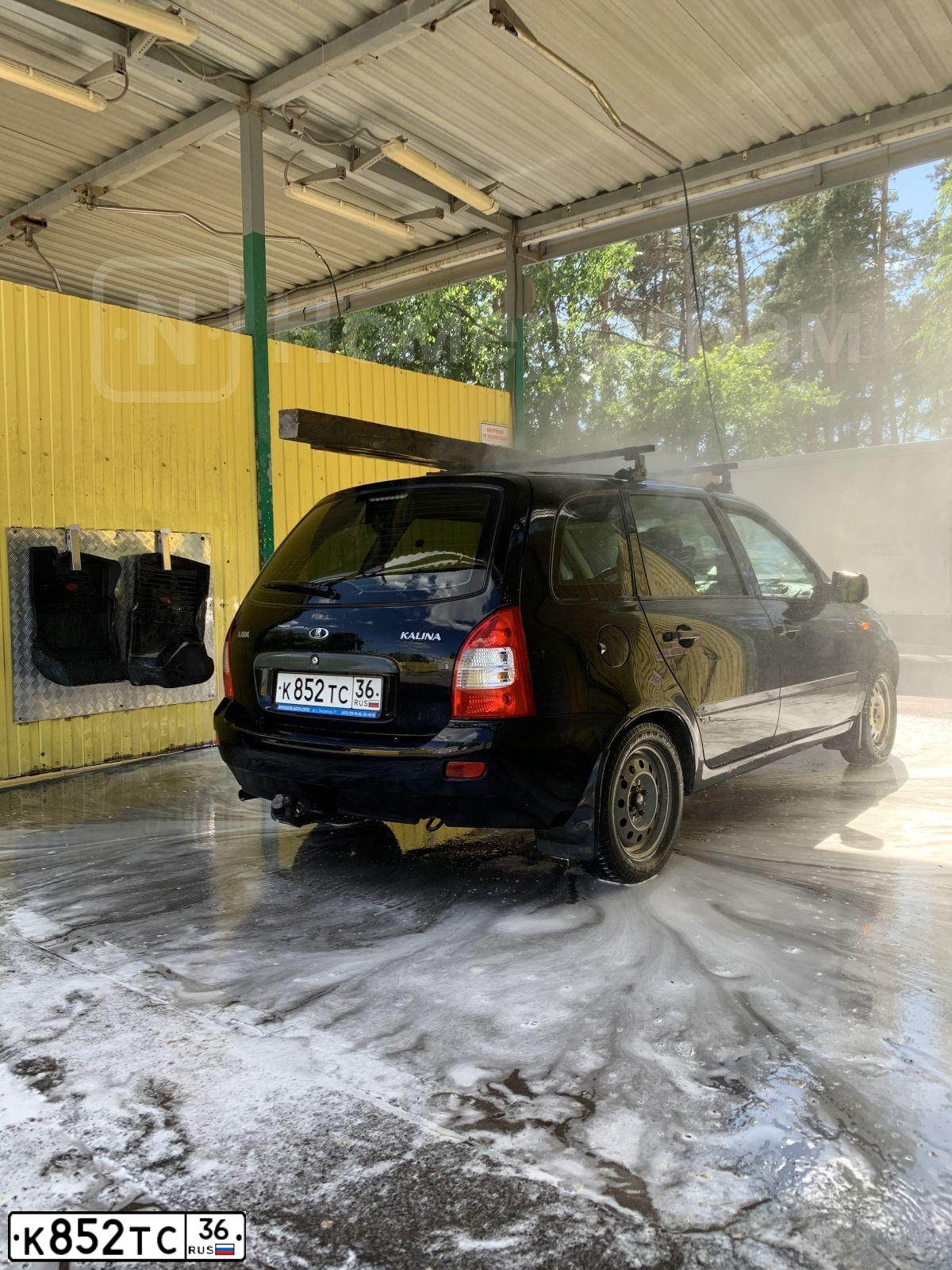 Фото автомобиля LADA 1117 KALINA, 2011 — госномер К852ТС36. Цвет: СИНЕ-ЧЕРНЫЙ
