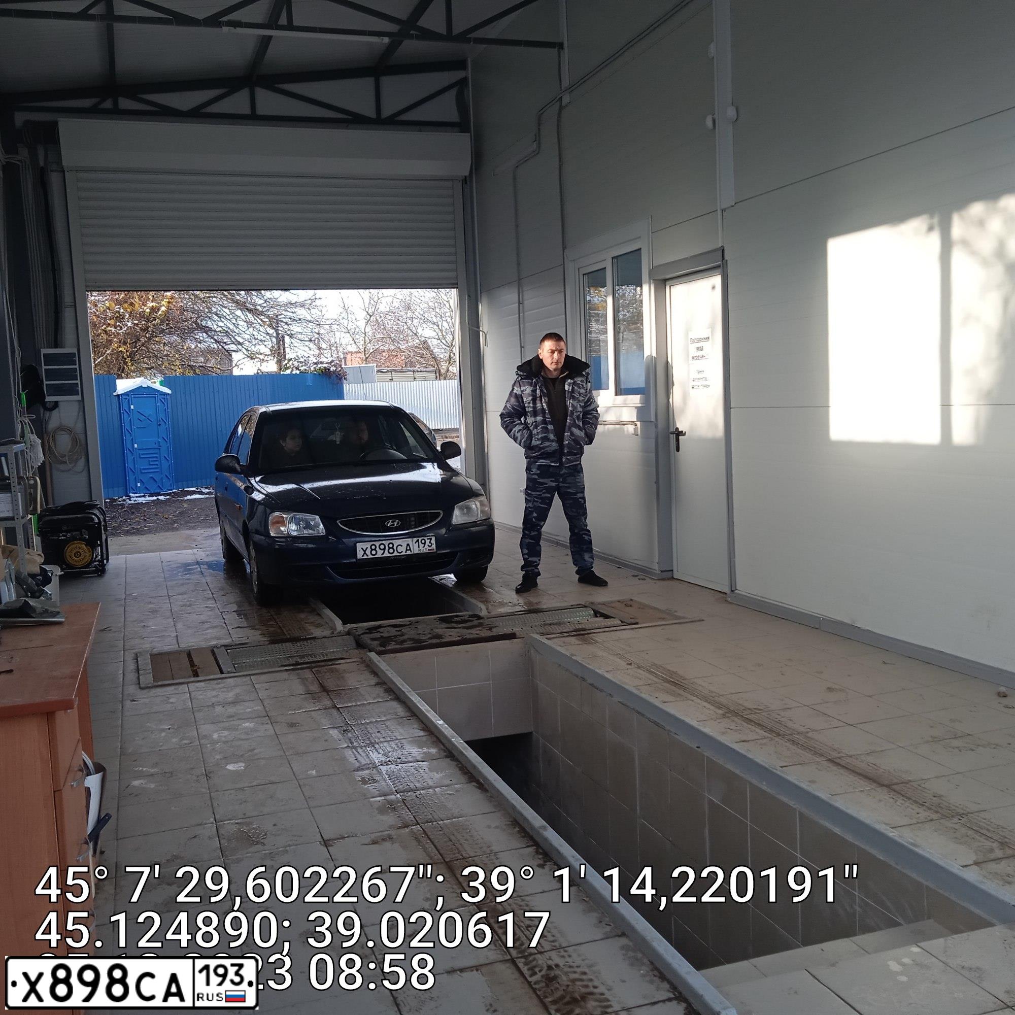 Фото автомобиля TAGAZ ACCENT, 2007 — госномер В757ЕВ126. Цвет: синий