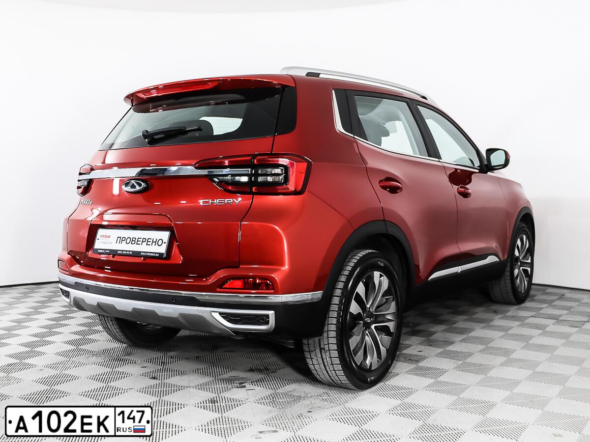 Фото автомобиля CHERY TIGGO, 2020 — госномер А102ЕК147. Цвет: КРАСНЫЙ