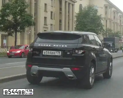 Фото автомобиля LANDROVER RANGE ROVER EVOQUE, 2012 — госномер В544ВВ178. Цвет: ЧЕРНЫЙ