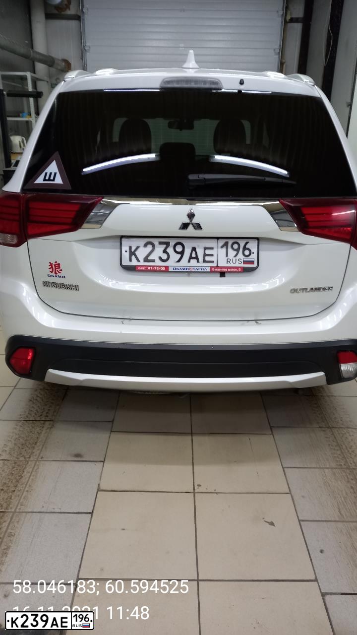 Фото автомобиля LADA XRAY, 2017 — госномер К238АЕ196. Цвет: ЧЕРНЫЙ
