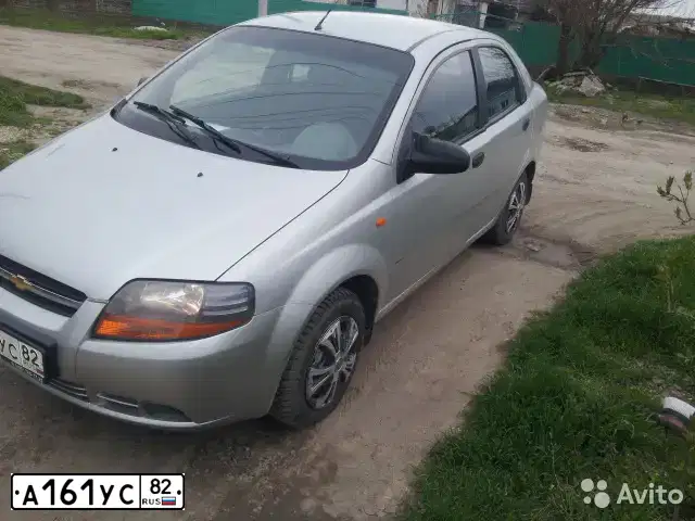 Фото автомобиля CHEVROLET AVEO, 2005 — госномер Р140МР82