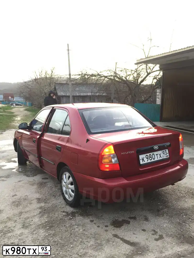 Фото автомобиля TAGAZ ACCENT, 2005 — госномер Т292ТУ123. Цвет: Красный