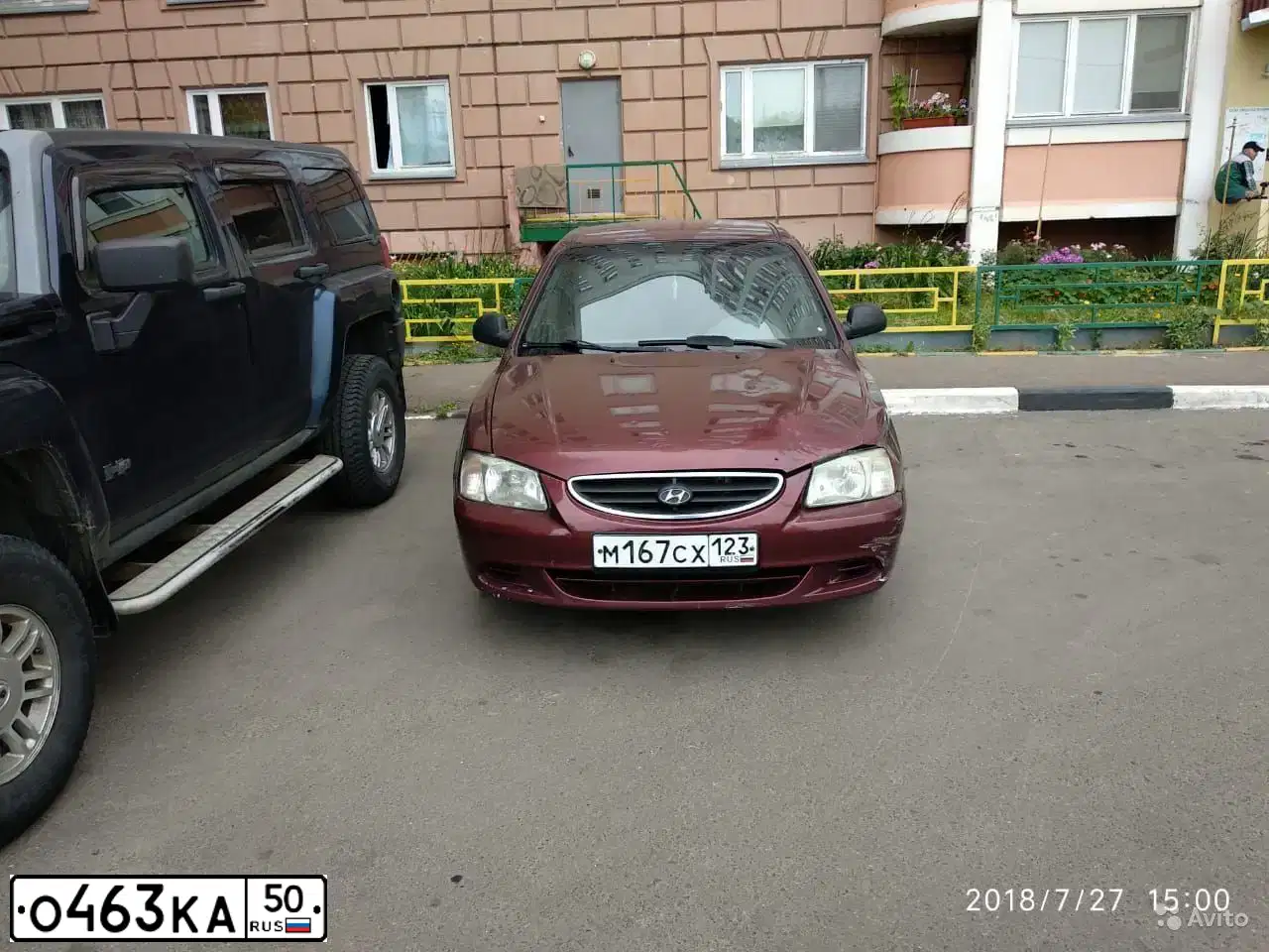 Фото автомобиля HUMMER H3, 2008 — госномер К287АК250. Цвет: синий