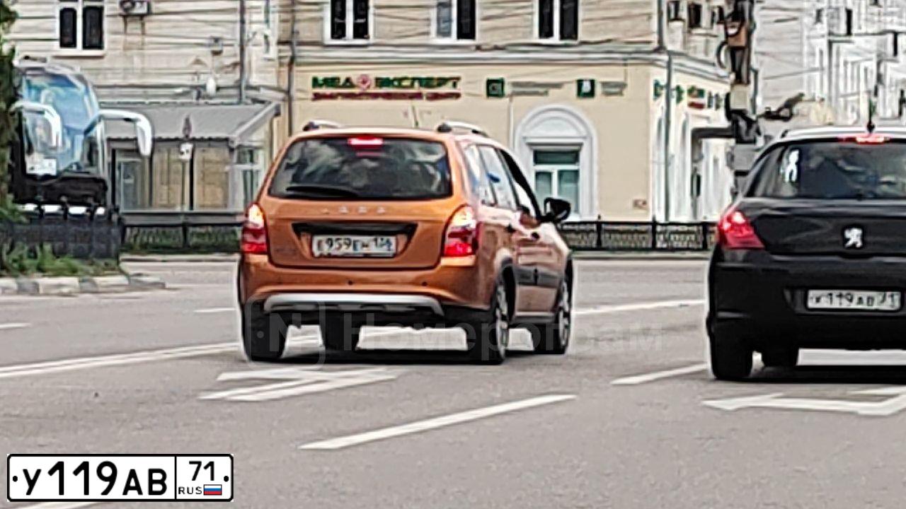 Фото автомобиля NISSAN TEANA, 2006 — госномер У240АВ71