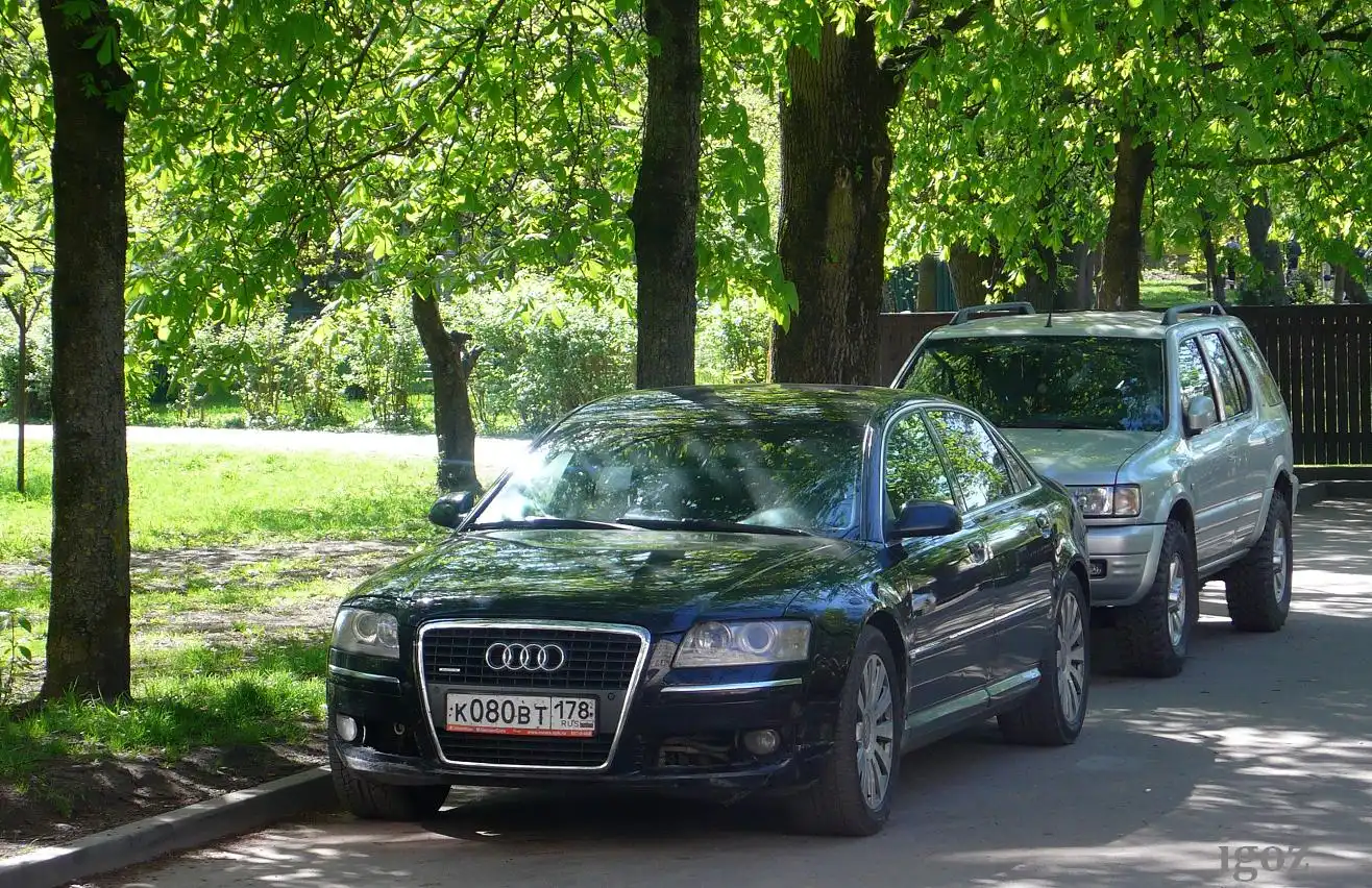Фото автомобиля AUDI A8 / A8L, 2006 — госномер К080ВТ178