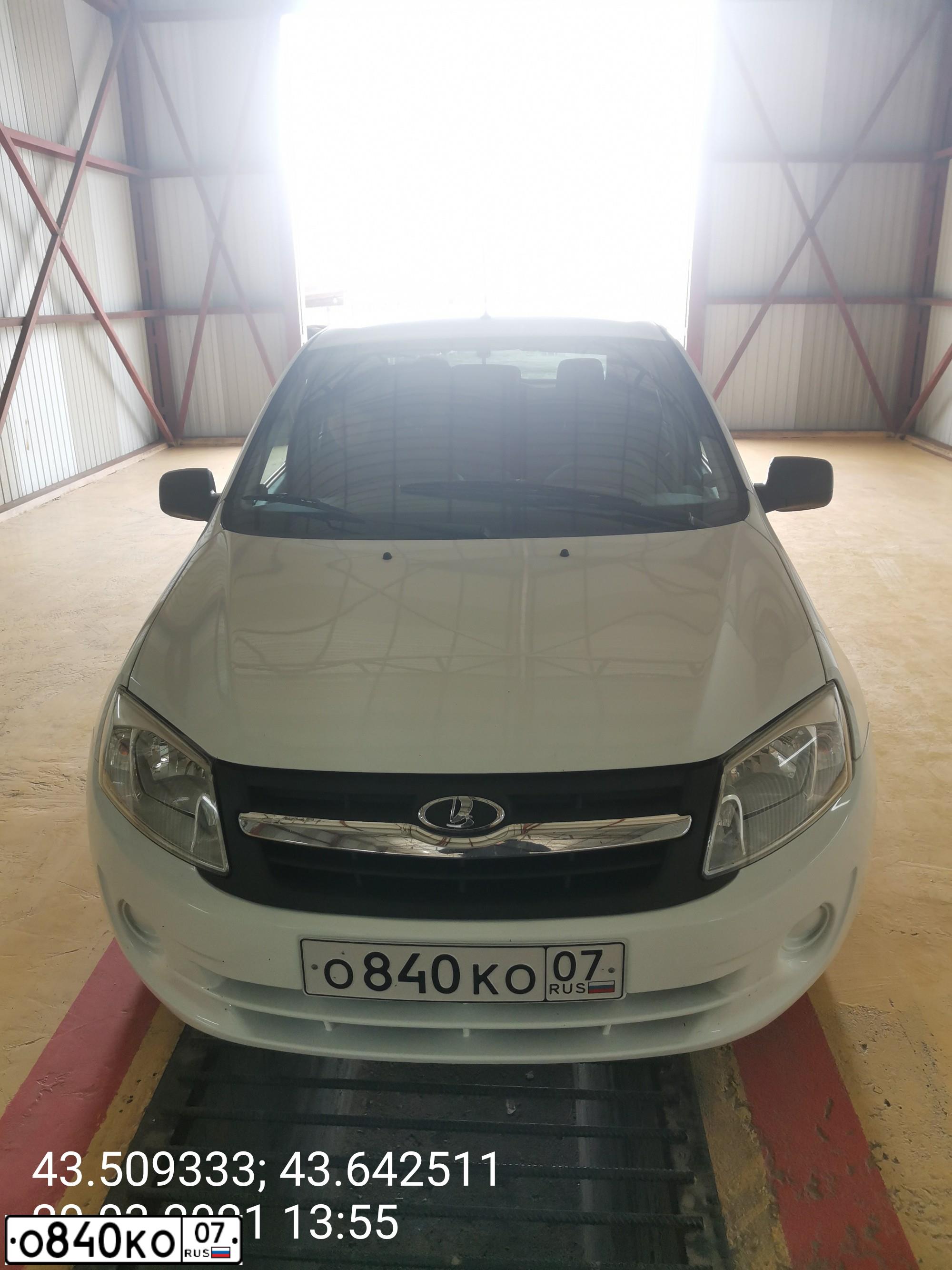 Фото автомобиля LADA GRANTA, 2013 — госномер У599КО07. Цвет: Белый