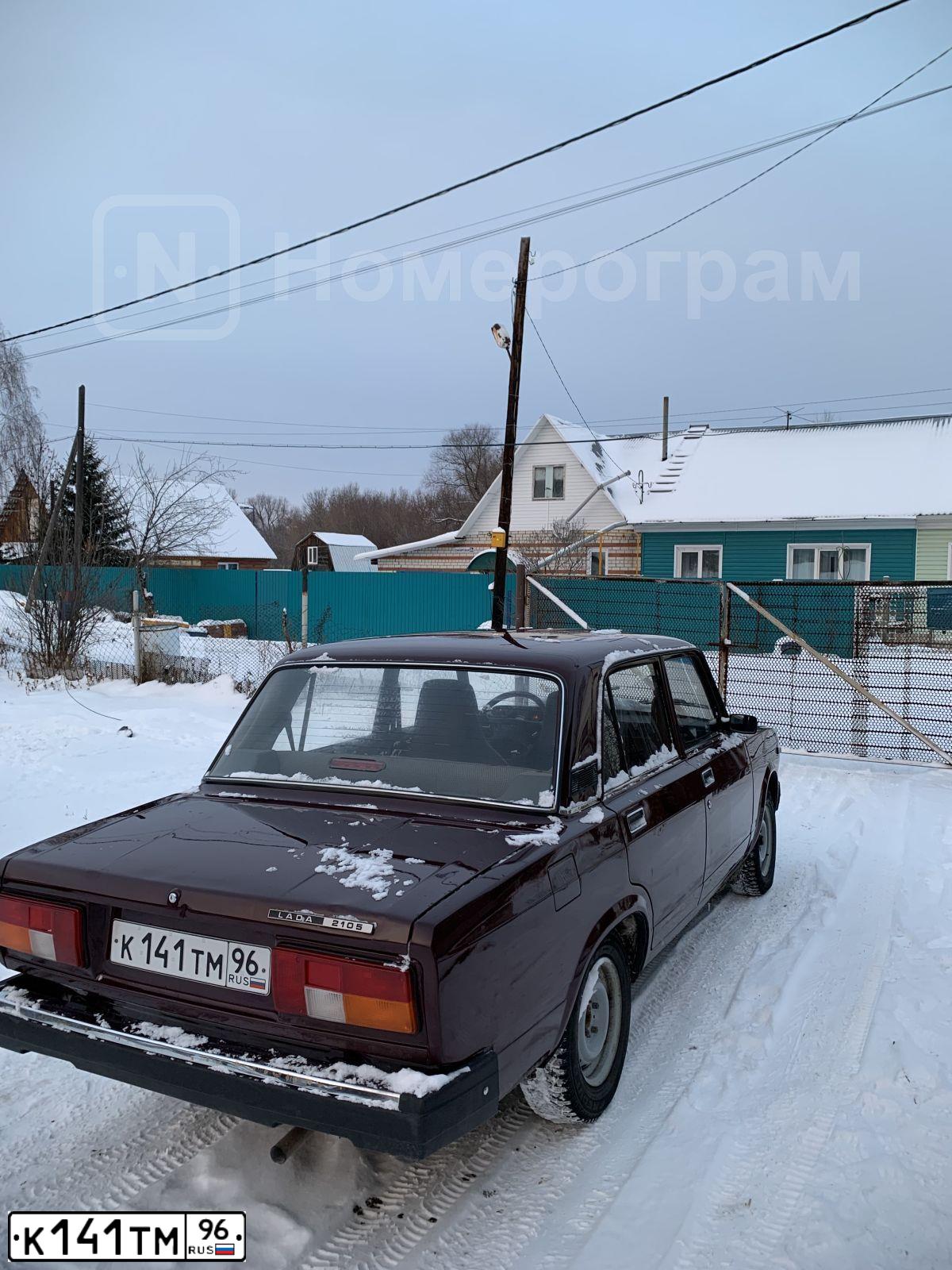 Фото автомобиля LADA 2105, 2008 — госномер В787НТ122. Цвет: ТЕМНО-КРАСНЫЙ