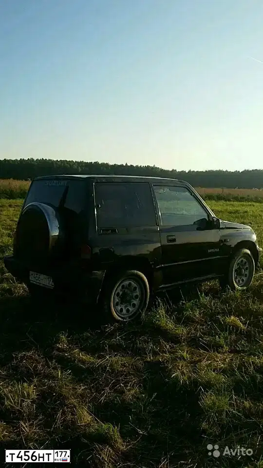 Фото автомобиля SUZUKI /GRAND/ VITARA, 1992 — госномер К610РН97. Цвет: ЧЕРНЫЙ