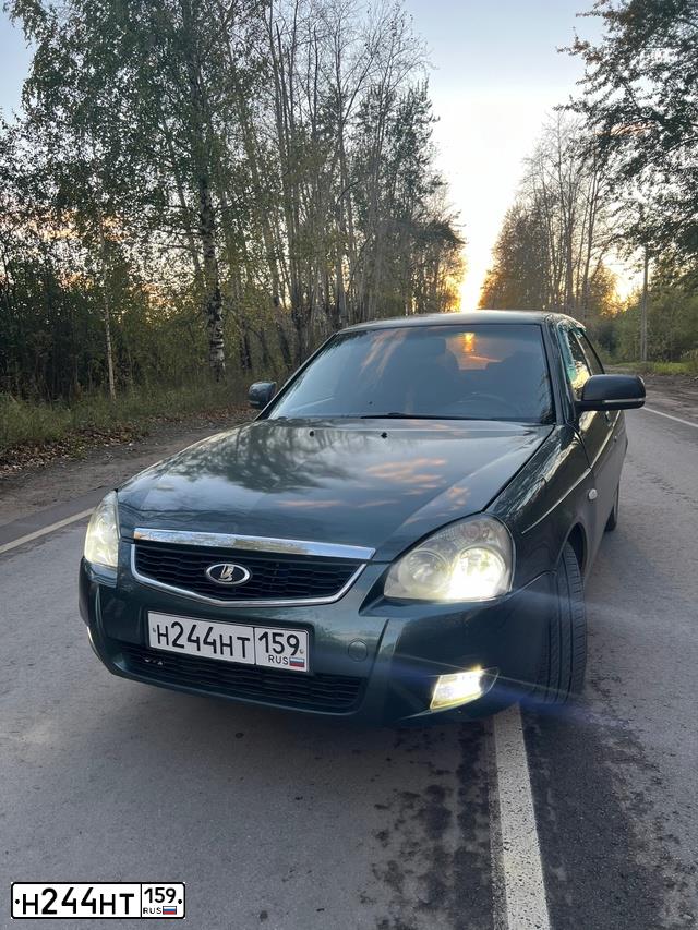 Фото автомобиля LADA 2170 PRIORA, 2008 — госномер Н244НТ159. Цвет: СЕРО-СИНЕ-ЗЕЛЕНЫЙ