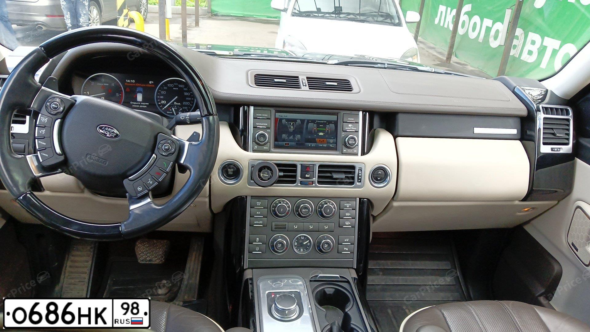 Фото автомобиля LANDROVER RANGE ROVER, 2011 — госномер Т632АА550. Цвет: ТЕМНО-КОРИЧНЕВЫЙ