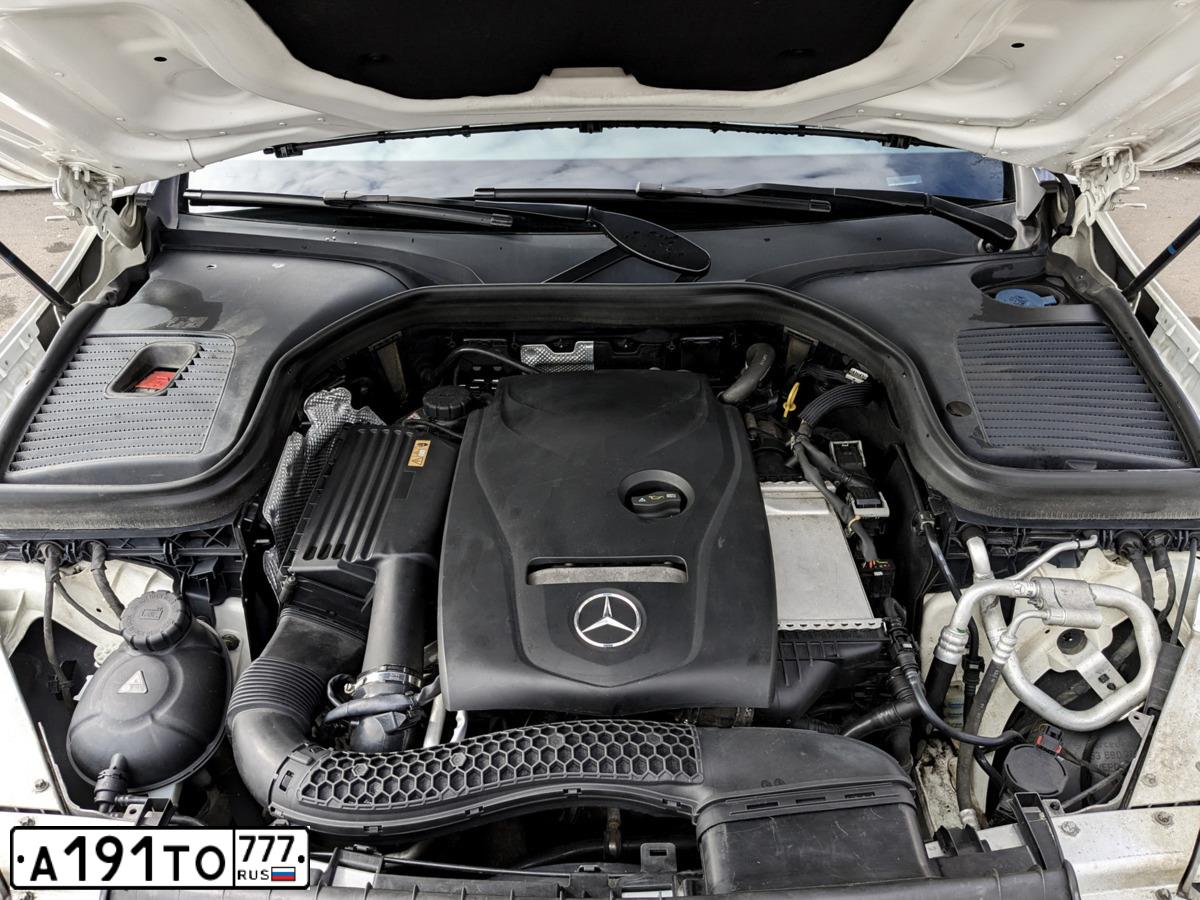 Фото автомобиля MERCEDES-BENZ GLC250, 2016 — госномер С484УВ790. Цвет: Белый