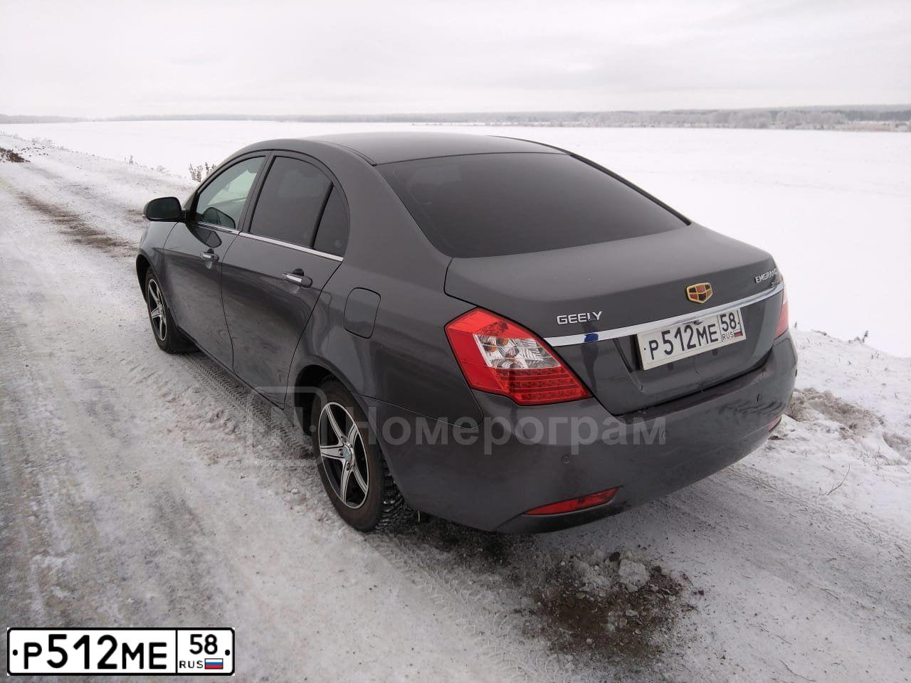 Фото автомобиля GEELY EMGRAND, 2014 — госномер Е677АН164. Цвет: СТАЛЬНОЙ (СЕРЫЙ)