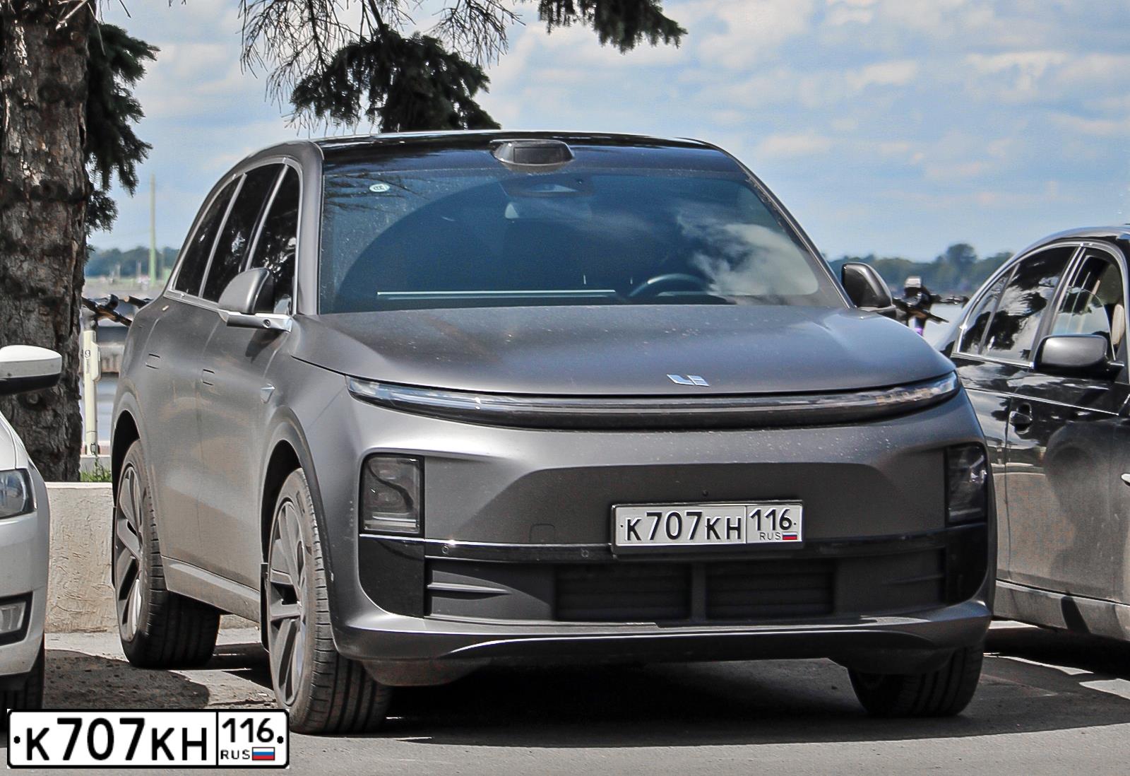 Фото автомобиля BMW 520, 2013 — госномер В467АТ252