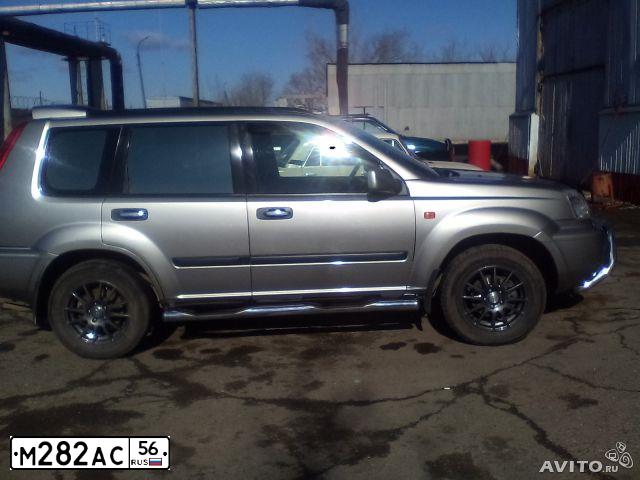 Фото автомобиля NISSAN X-TRAIL, 2003 — госномер В197ВУ702. Цвет: СВЕТЛО-СЕРЫЙ