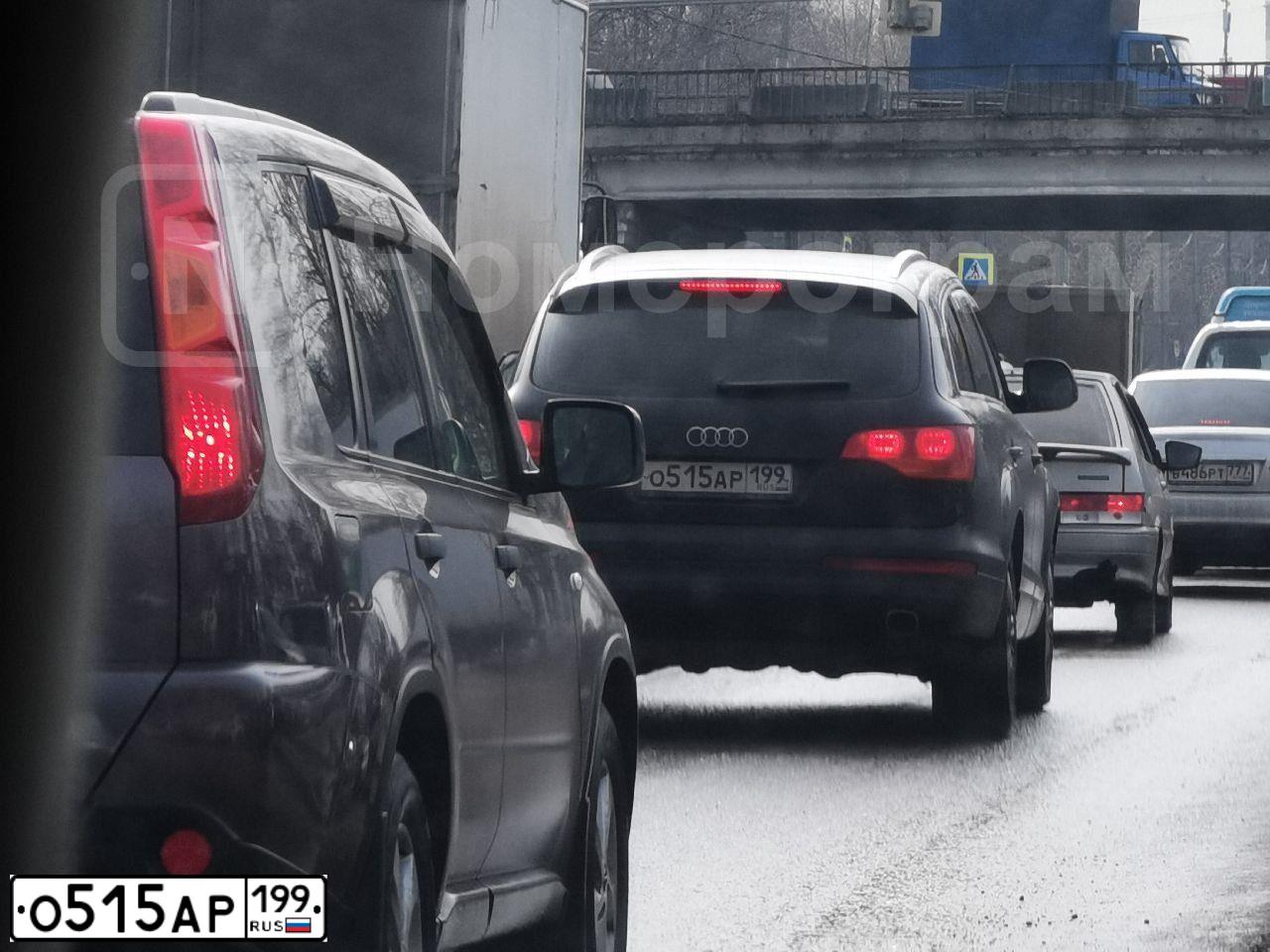 Фото автомобиля AUDI Q7, 2007 — госномер О515АР199. Цвет: ЧЕРНЫЙ