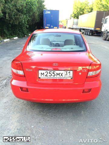 Фото автомобиля RENAULT MEGANE, 2004 — госномер О726АС31. Цвет: СЕРО-БЕЖЕВЫЙ