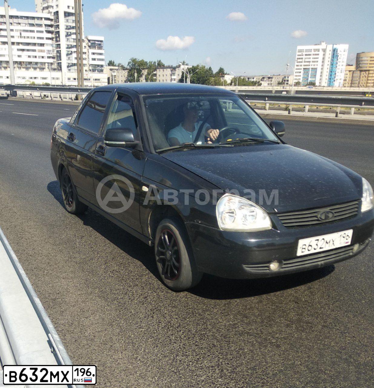 Фото автомобиля LADA 2170 PRIORA, 2009 — госномер В632МХ196. Цвет: СИНЕ-ЧЕРНЫЙ