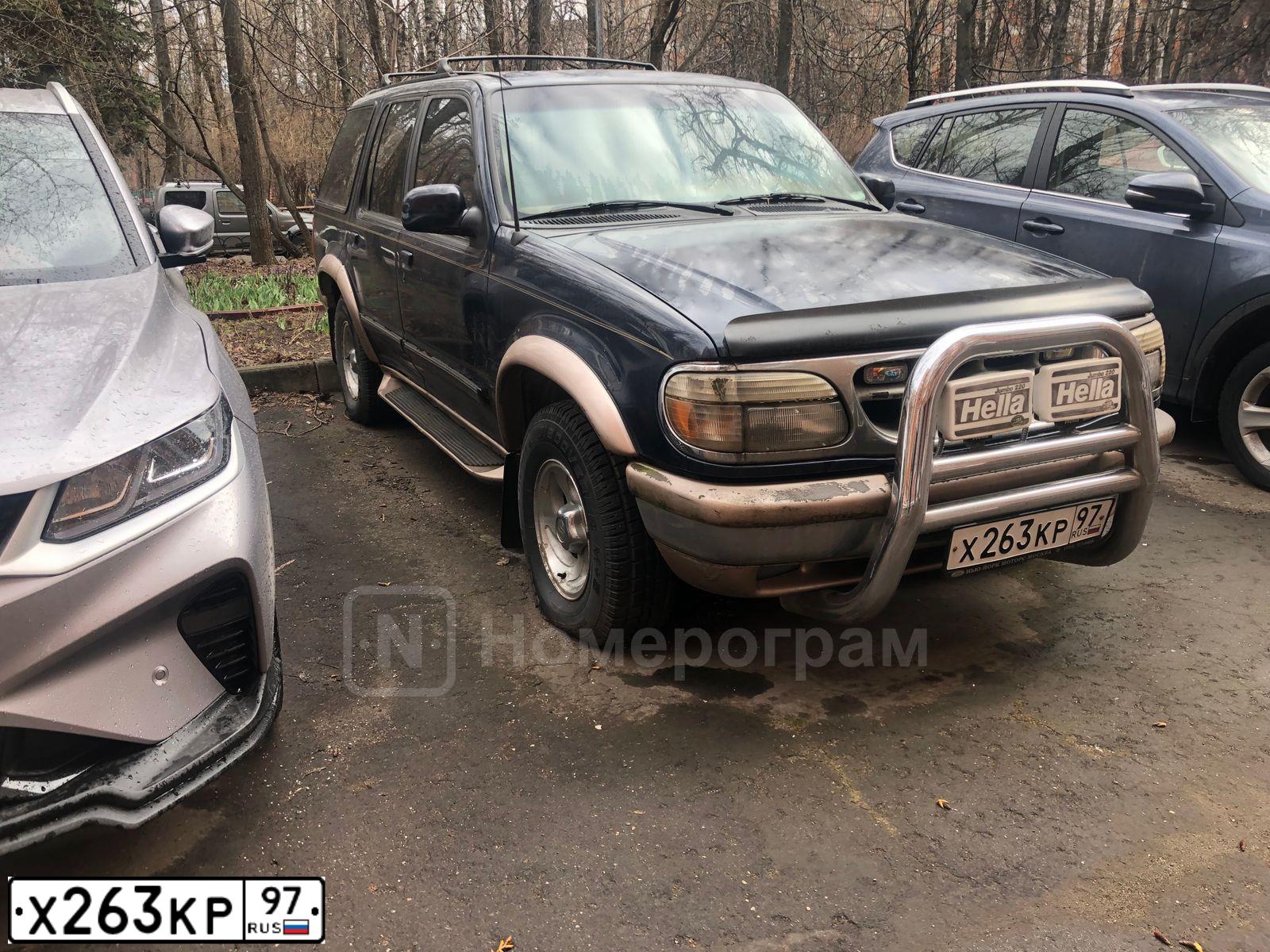 Фото автомобиля FORD EXPLORER, 1995 — госномер Х263КР97