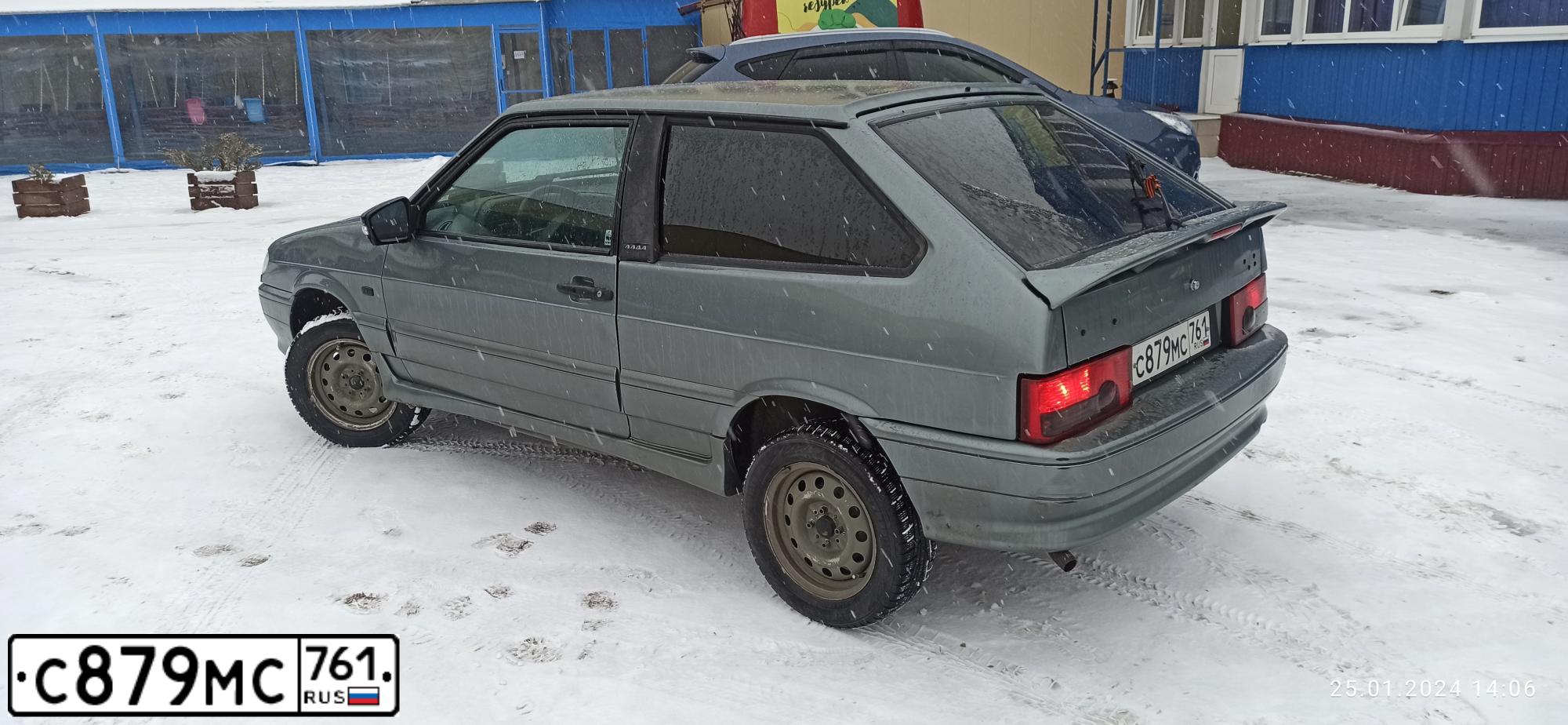 Фото автомобиля LADA 2113 SAMARA, 2011 — госномер Н012ОВ161. Цвет: СР.СЕРО-ЗЕЛЕНЫЙ МЕТ.