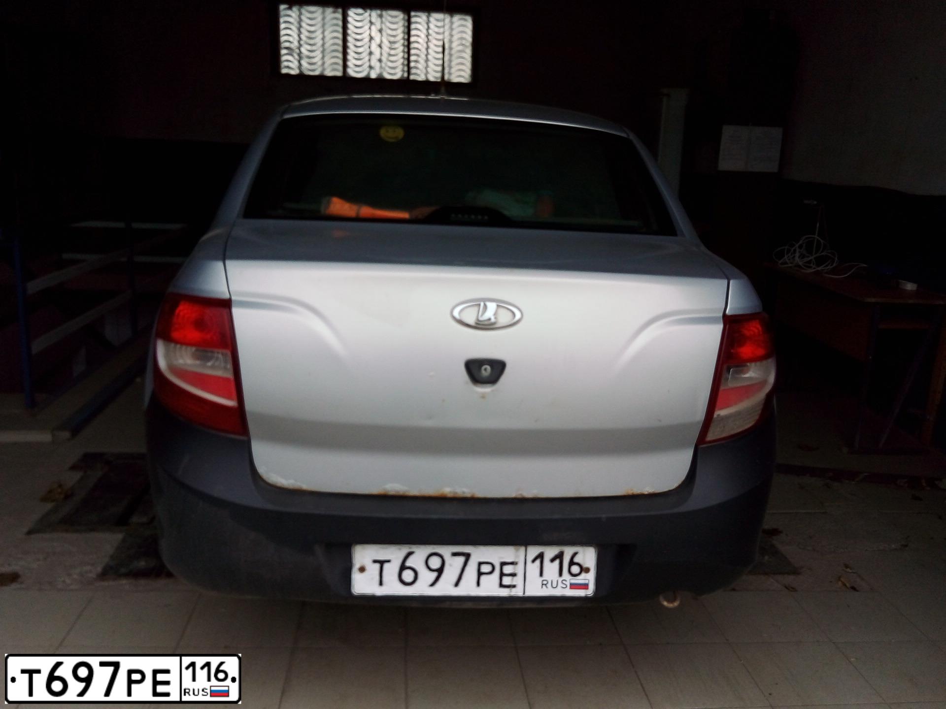 Фото автомобиля LADA 2190 GRANTA, 2014 — госномер Т697РЕ116. Цвет: серебристый