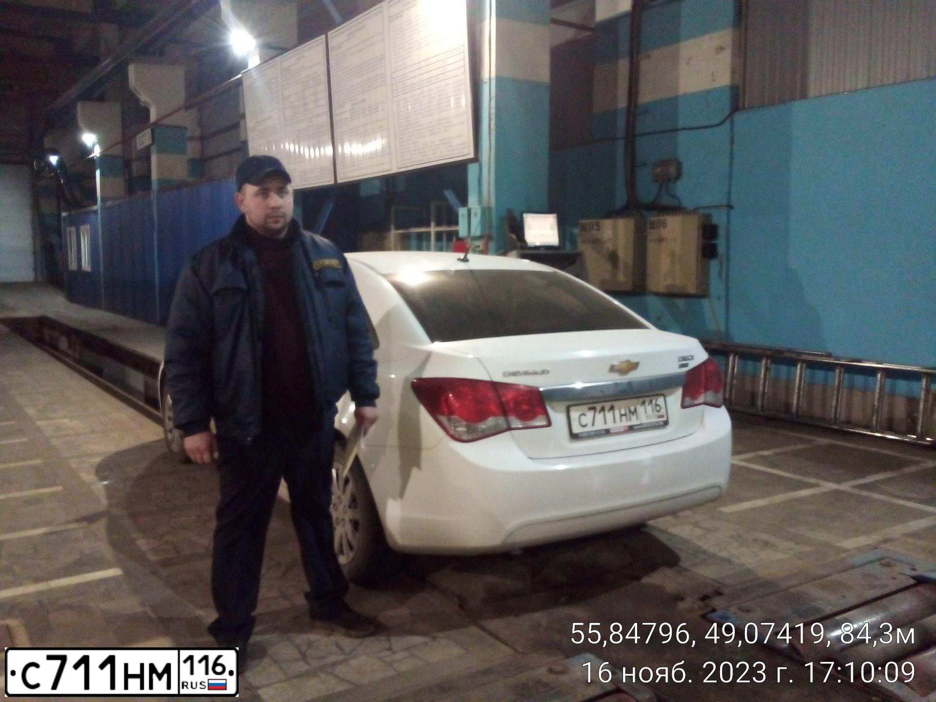 Фото автомобиля CHEVROLET CRUZE, 2012 — госномер С865НН716. Цвет: Белый