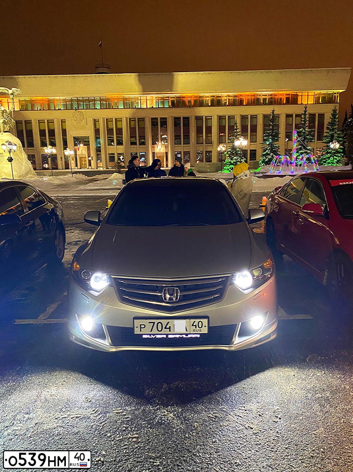 Фото автомобиля HONDA ACCORD, 2008 — госномер О539НМ40. Цвет: ТЕМНО-СИНИЙ
