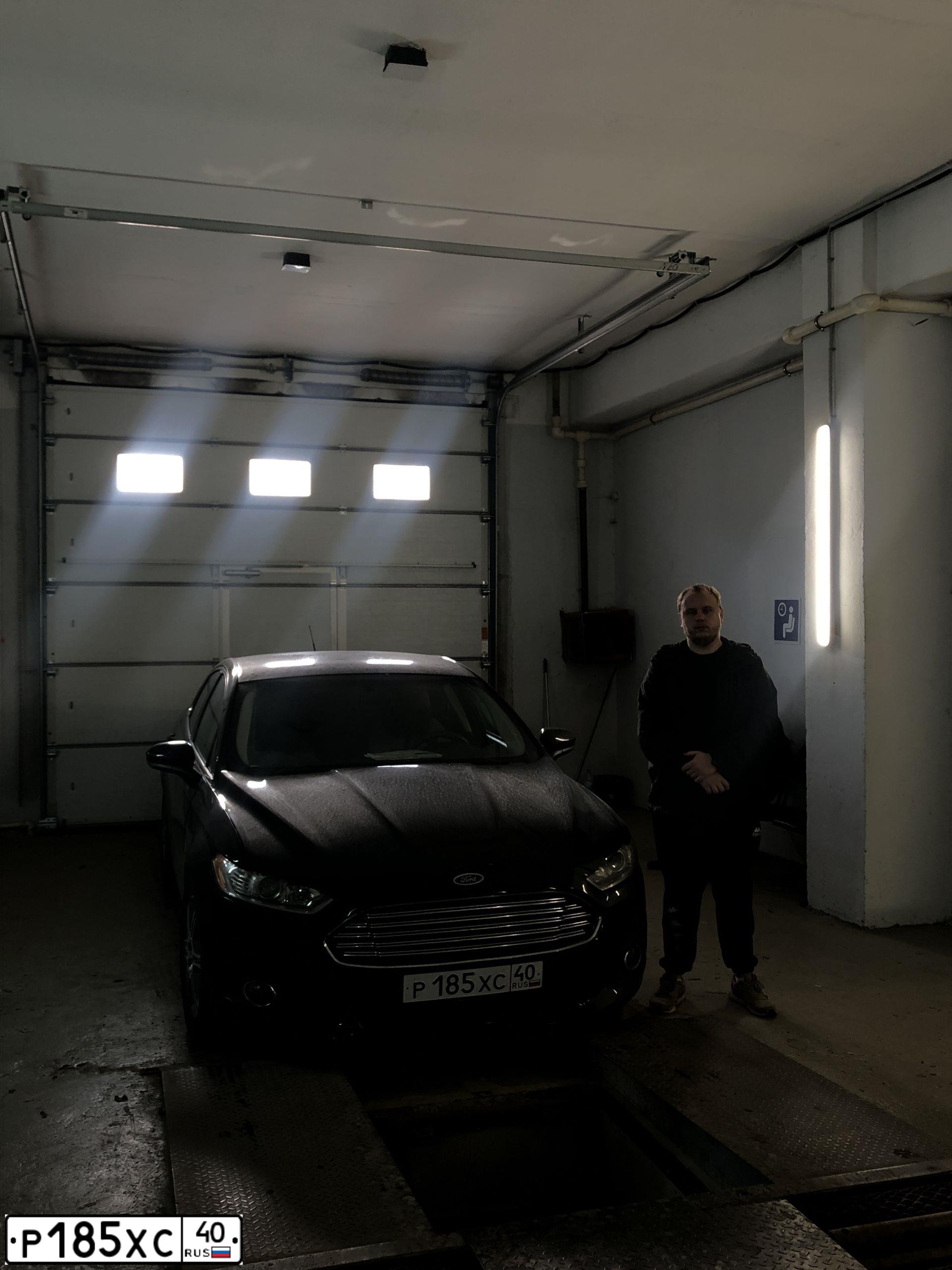 Фото автомобиля FORD FUSION, 2015 — госномер Р822УХ790