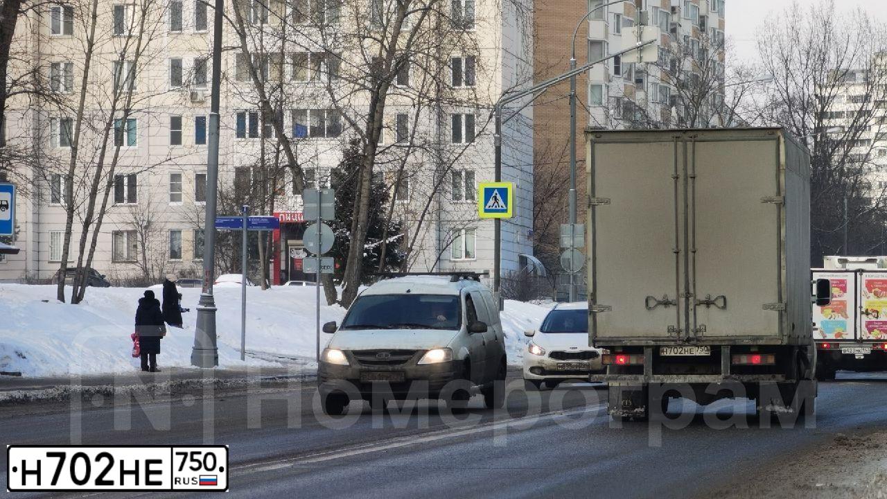 Фото автомобиля GAZ 3302 EL, 2008 — госномер Н702НЕ750. Цвет: БЕЛЫЙ
