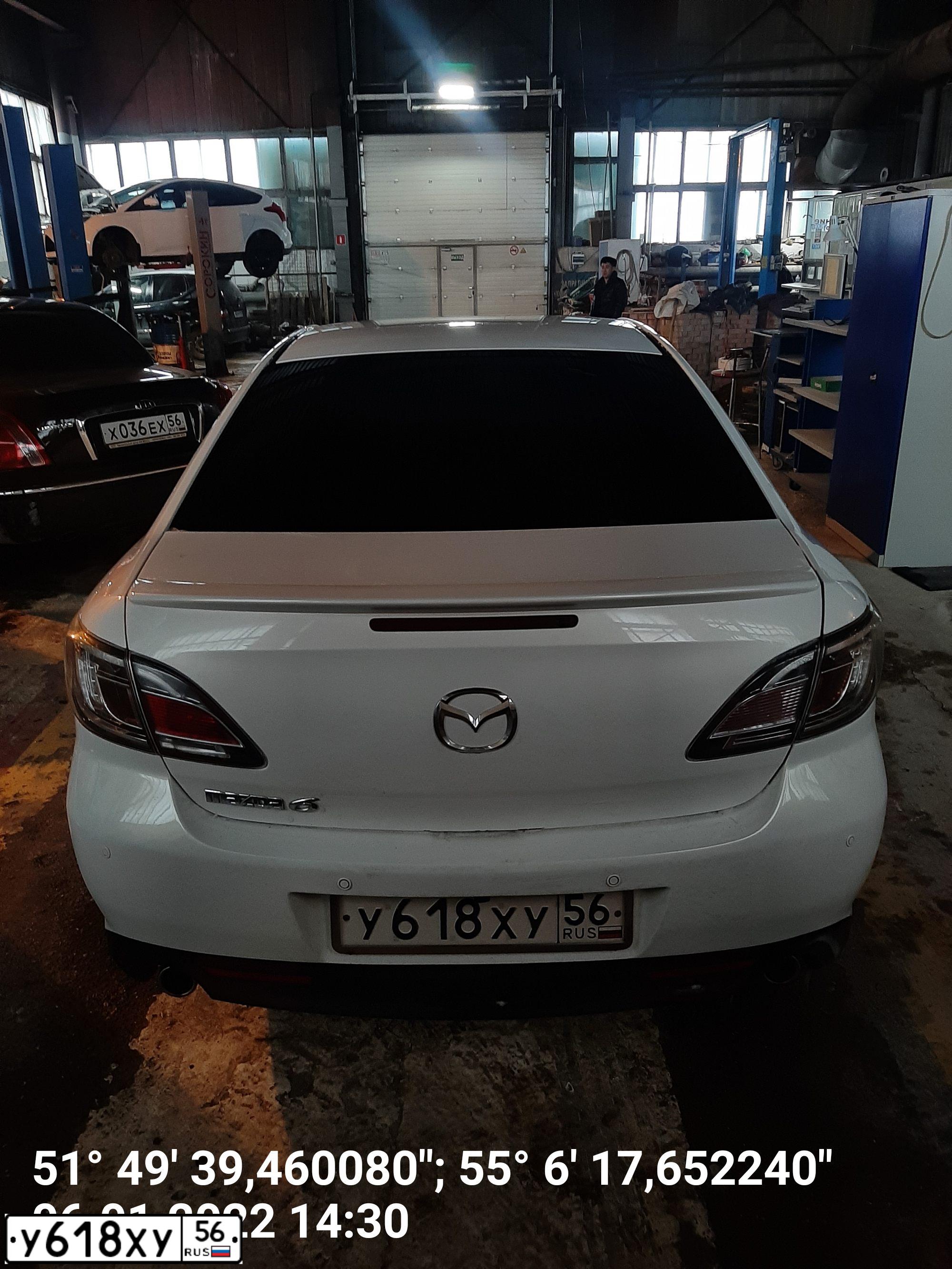 Фото автомобиля MAZDA A 6, 2011 — госномер Р056ЕХ56. Цвет: Белый