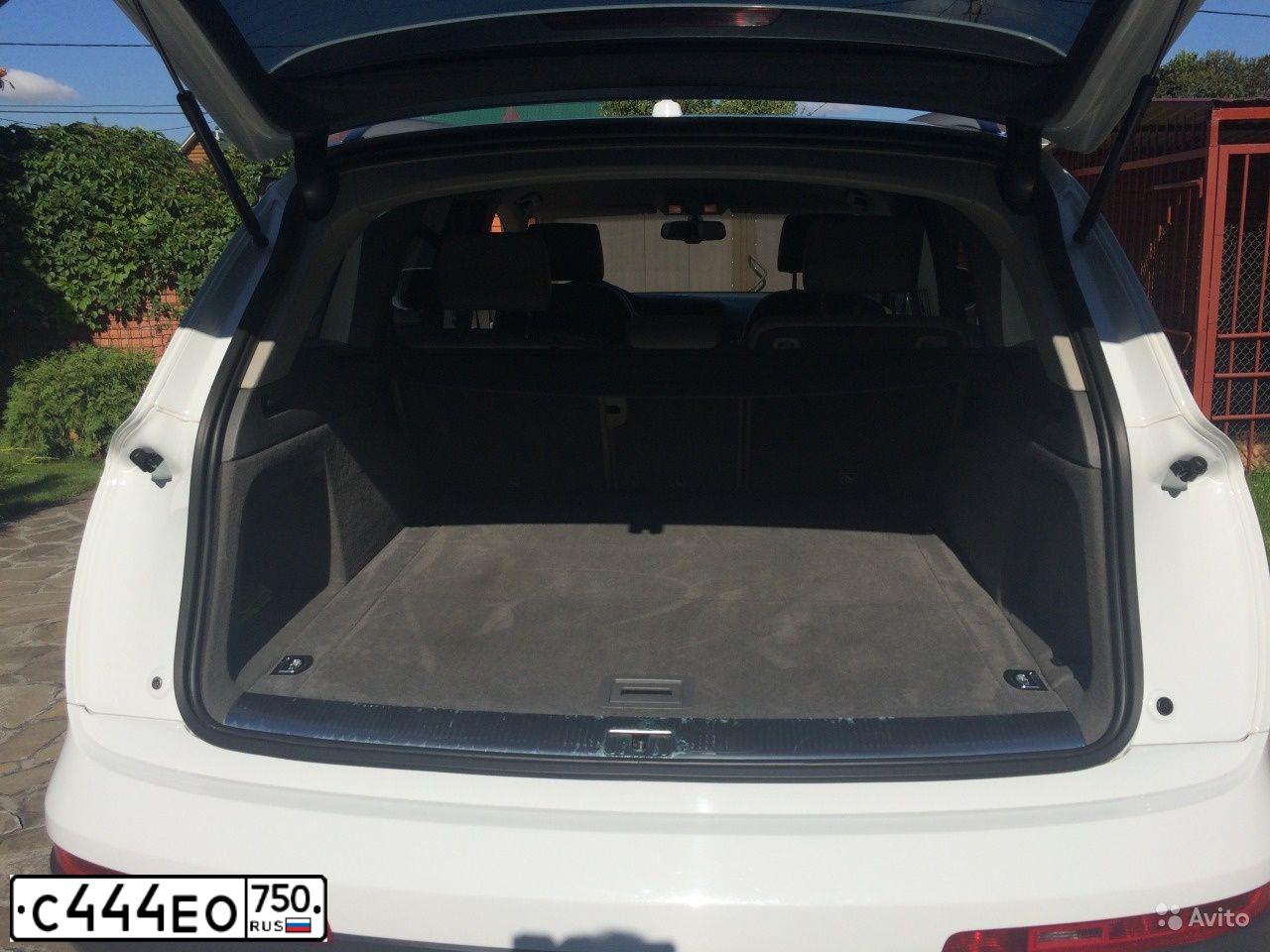 Фото автомобиля AUDI Q7, 2013 — госномер С444ЕО750. Цвет: Белый