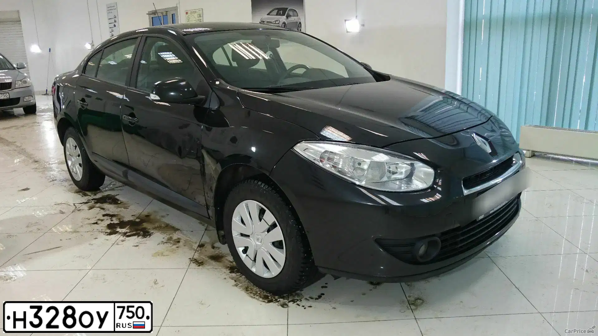 Фото автомобиля KIA RIO, 2020 — госномер М771УК69. Цвет: Белый