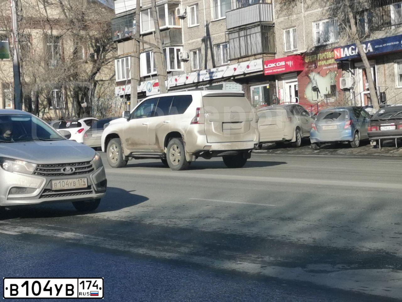 Фото автомобиля LADA VESTA, 2018 — госномер М297МХ45. Цвет: Серебристый