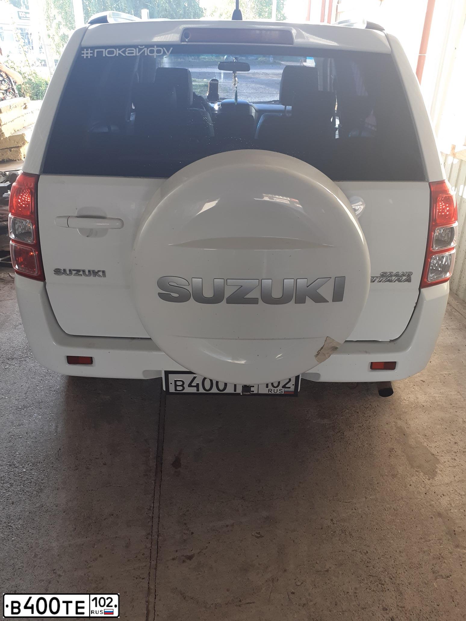 Фото автомобиля SUZUKI /GRAND/ VITARA, 2013 — госномер К816ТВ702. Цвет: Белый