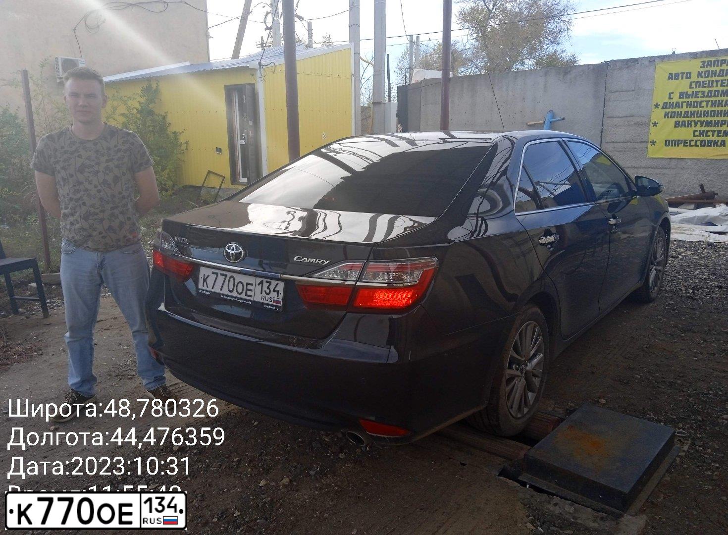 Фото автомобиля TOYOTA CAMRY, 2016 — госномер К770ОЕ134. Цвет: ЧЕРНЫЙ МЕТАЛЛИК