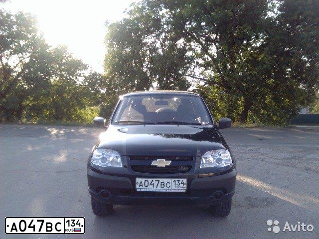Фото автомобиля CHEVROLET NIVA, 2013 — госномер А047ВС134. Цвет: ЧЕРНО-СИНИЙ МЕТАЛЛИК
