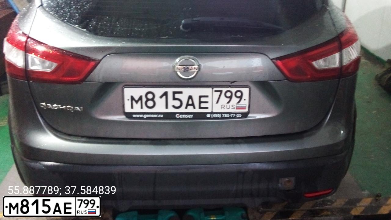 Фото автомобиля NISSAN QASHQAI, 2017 — госномер М815АЕ799. Цвет: СЕРЫЙ