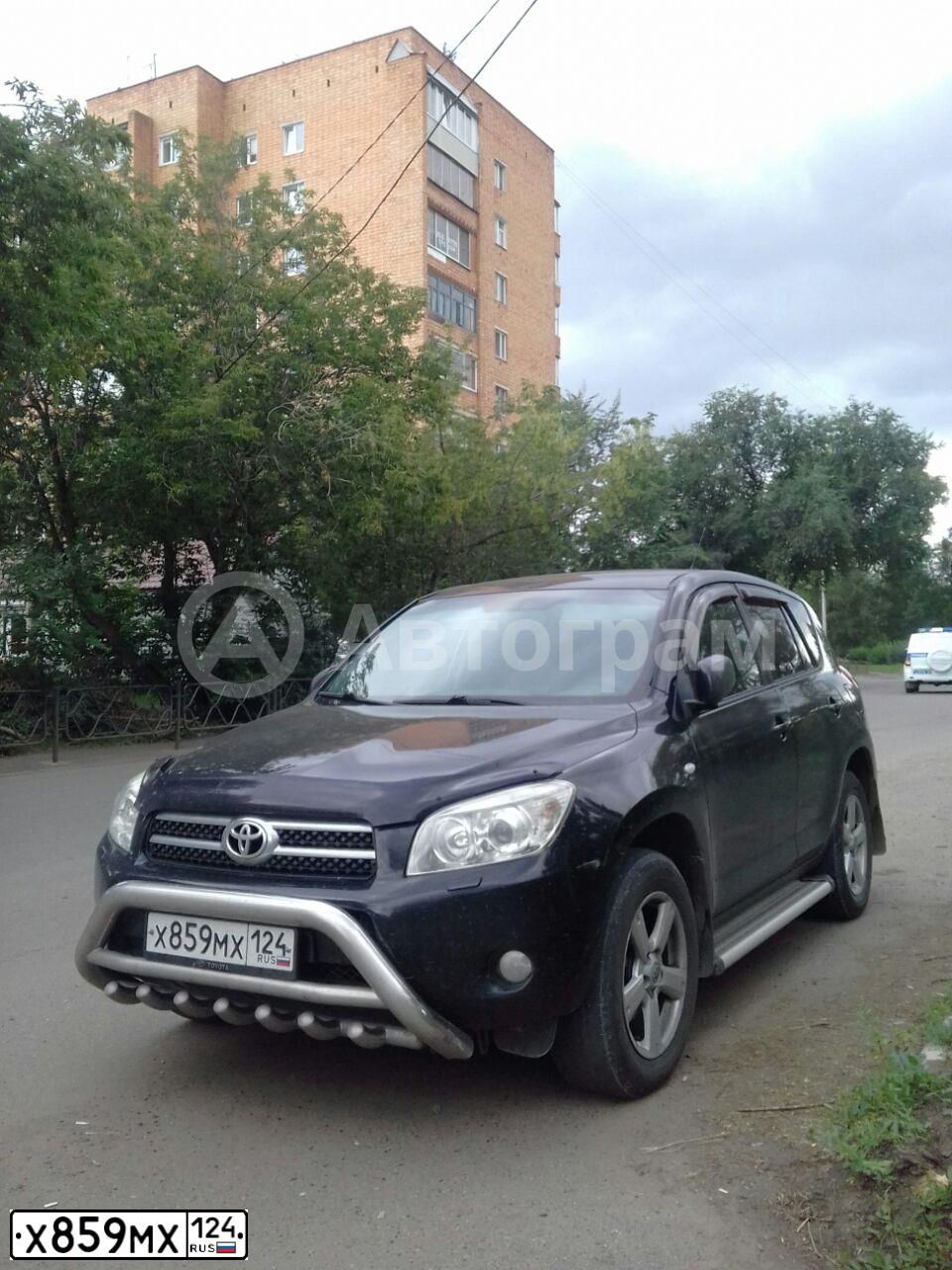Фото автомобиля TOYOTA RAV4, 2008 — госномер В604АЕ124. Цвет: ЧЕРНЫЙ